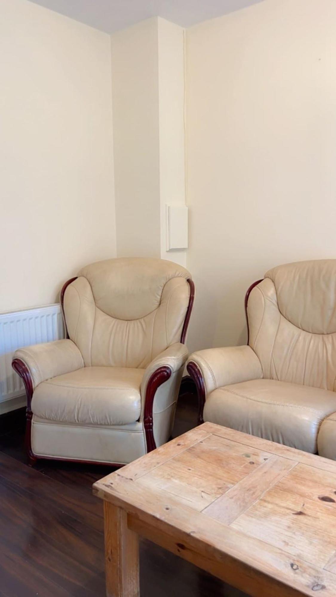 King Bed Just 8 Minutes To Airport *